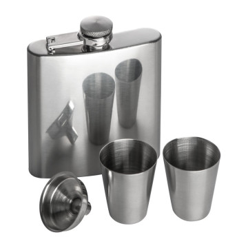 Darilni set - kovinska prisrčnica 170ml in dva kozarčka Sandviken 016807
