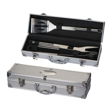 Barbecue set za žar v kovinskem kovčku Oval Plate 064807